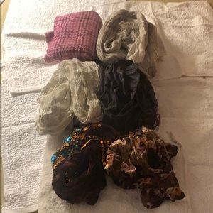 Lot of 6 scarves